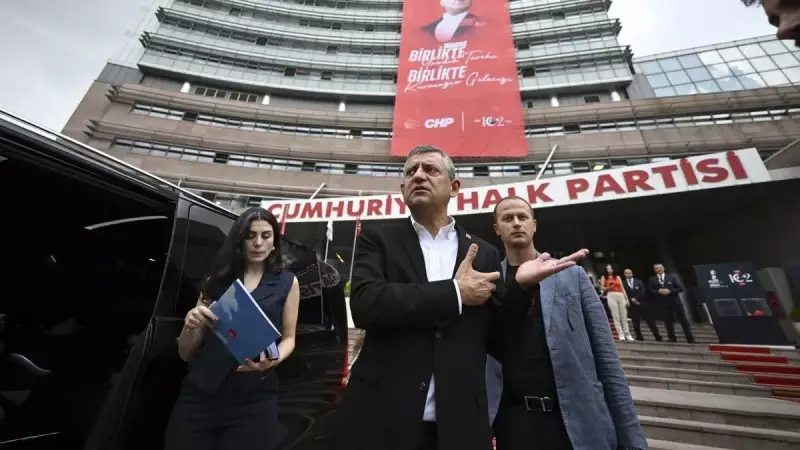 CHP Kurultayında Protesto Rüzgarları: Muhalif Kanat Katılımı Reddetti!