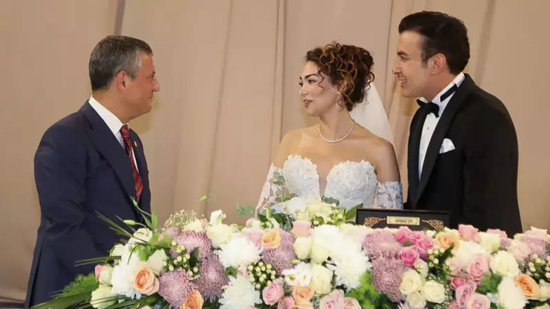 CHP Lideri Özel, Gaziantep'te Duygusal Nikah Töreninde! İşte O Anlar