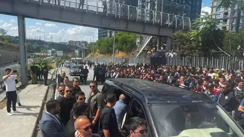 CHP İstanbul Binasında Provokatif Paylaşım Yapan 3 Şüpheli Tutuklandı!