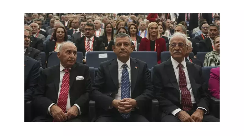 CHP'de Tarihi Gün! Özgür Özel Tek Aday Olarak Kurultayda - Yeni Dönem Başlıyor