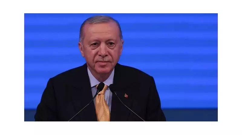 Cumhurbaşkanı Erdoğan'dan Kritik Mesaj: 'Safımızı Sıkılaştırıyor, Büyütüyoruz'