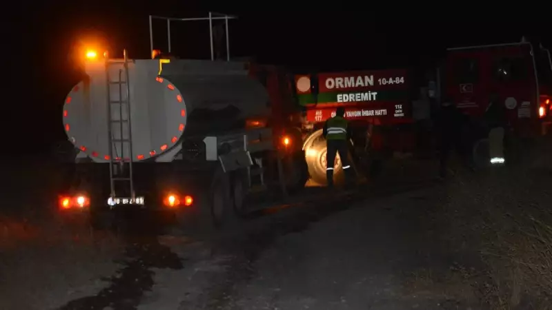 Cunda Adası'nda Makilik Yangını! Alevler Rüzgarla Yarıştı, İtfaiye Gece Boyu Mücadele Etti