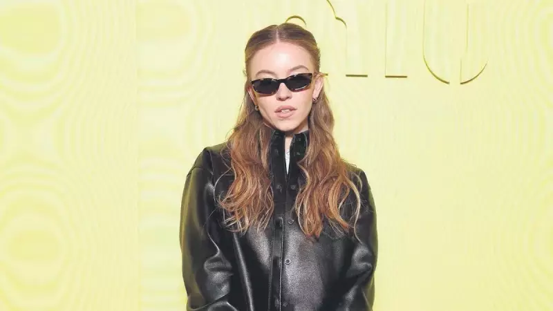 Dolaplar Artık Sadece Saklamıyor: Bu Sezonun En Heyecan Verici Stil Oyunları Başladı!