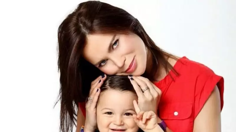 Ebru Şallı'dan Yürek Burkan Paylaşım: Oğlu Pars'ın Doğum Gününde 'Yangın Yeri' Yüreğiyle Andı