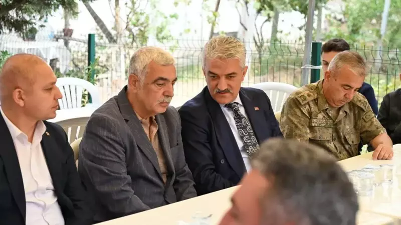 Şehit Arif Özdemir'in Ailesine Tarihi Ziyaret: Devletin Üst Düzey Taziyesi