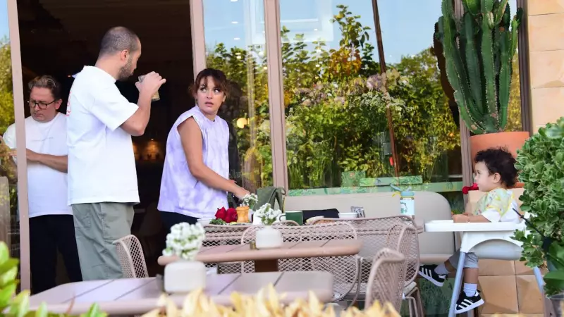 Eski Eşlerden Magazin Dünyasını Sarsacak İddia: 'Ayrılık Gerçek Değilmiş!'