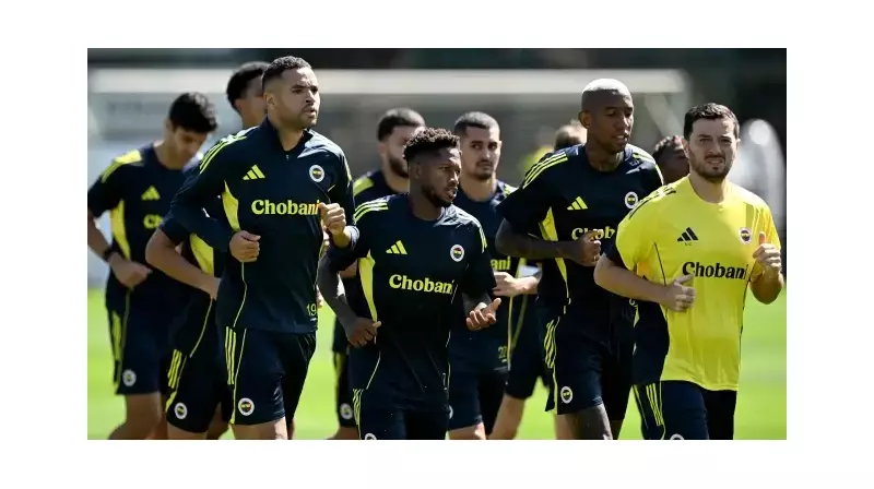 Fenerbahçe, Antalyaspor Maçına Adeta Kilitlendi! İşte Sahadaki Son Durum