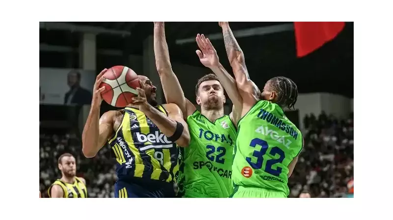 Fenerbahçe Beko, Son Saniye Canavarına Yakalandı! Valencia'dan Acı Veda