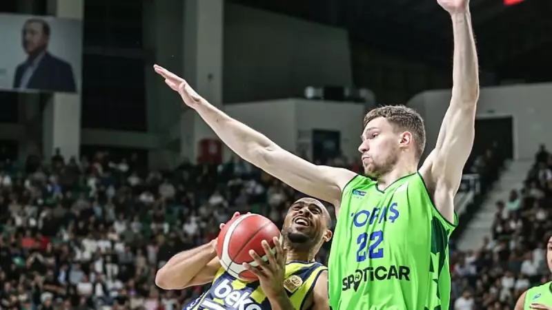 Fenerbahçe Beko, Tofaş'a Yenilerek Sürpriz Bir Mağlubiyet Aldı!