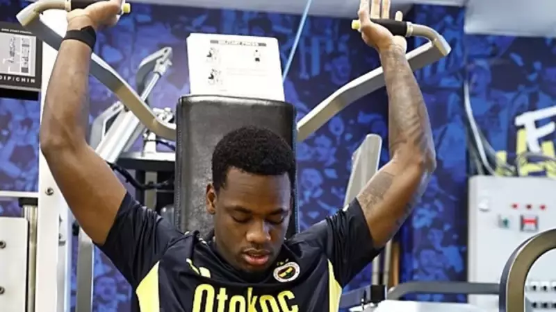 Fenerbahçe Taraftarlarını Sevince Boğacak Haber! Jhon Durán'ın Geri Dönüş Tarihi Netlik Kazandı