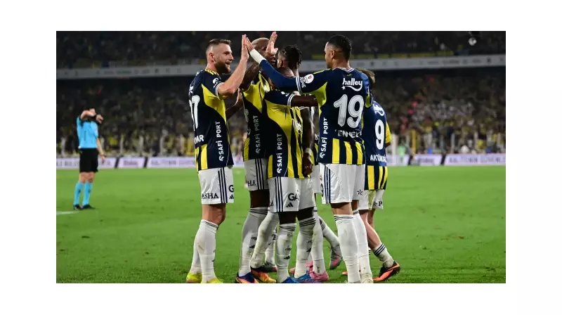 Fenerbahçe, Trabzonspor'u 1-0 Mağlup Etti! İrfan Can'ın Golüyle Sahadan Galip Ayrıldılar