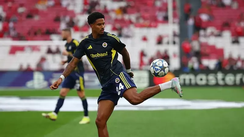 Fenerbahçe'de Bomba Gelişme! Jayden Oosterwolde İçin Kritik Karar