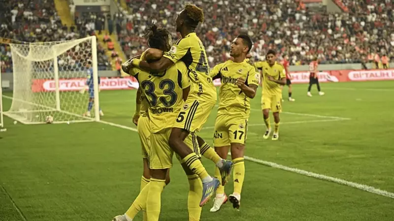 Fenerbahçe'de Bomba Transfer! José Mourinho Resmen Sarı-Lacivertli