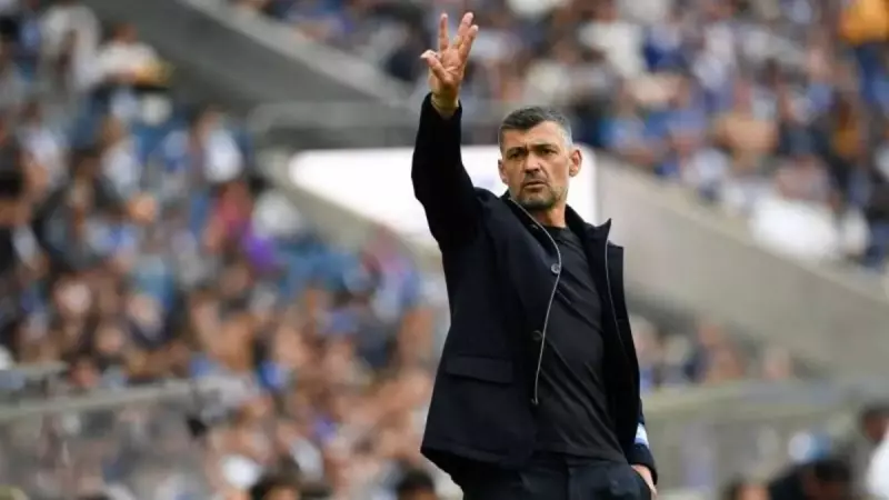 Fenerbahçe'de Teknik Direktör Açığı Bu Hafta Kapanıyor: İşte Yeni İsim!