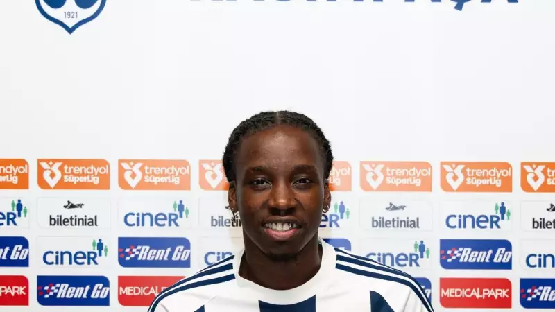 Fousseni Diabaté Kasımpaşa'da! Gana'lı Yıldız Süper Lig'e Geri Dönüyor