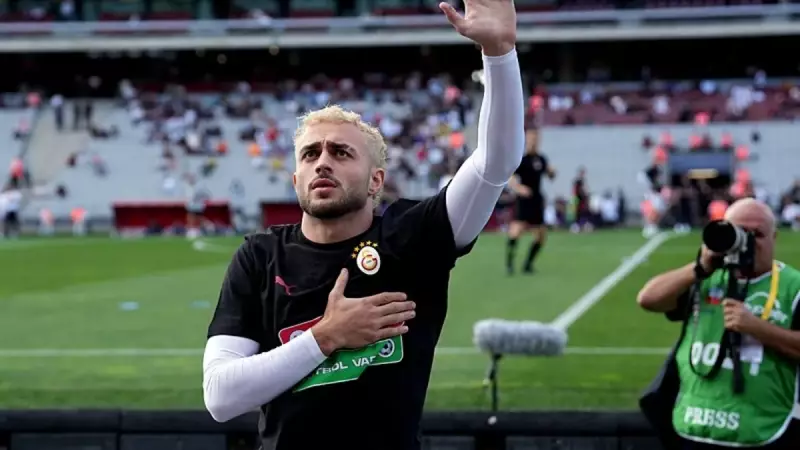 Galatasaray'da Taraftarla Yönetim Arasındaki Buzları Eriten Dokunaklı An! Tribünler Alkışlarla Inledi