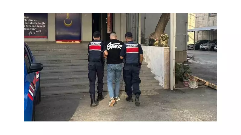 Gençlik Yorgan Altında! 19 Yaşındaki Şüpheli Uyuşturucu Hap İle Yakayı Ele Verdi