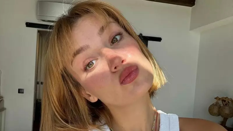 Gizem Karaca'nın Son Paylaşımı Sosyal Medyayı Salladı: 'Şişko ve Uykulu' Haliyle Gündem Oldu!