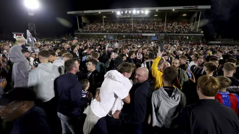 Grimsby Town'a Şok Ceza! Manchester United'ı Eleyen Efsane Takımın Başına Gelenler İnanılmaz
