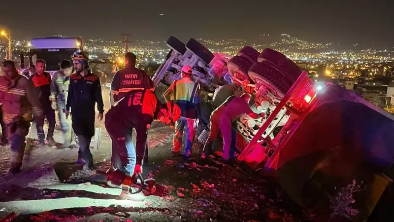 Hatay'da Korkunç Trafik Kazası: Şoförün Kaybolduğu Sanıldı, Cansız Bedeni Aracın Altında Bulundu!