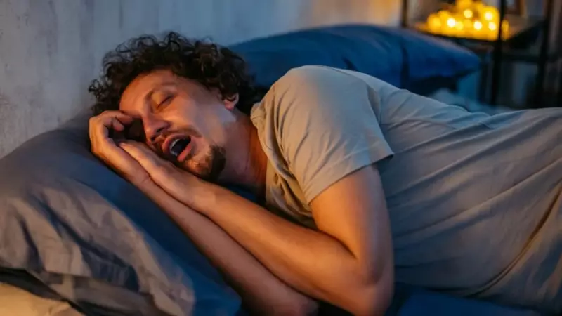 Horlama Sadece Bir Rahatsızlık Değil! Tiroitten Kalbe Ciddi Hastalıkların Habercisi Olabilir