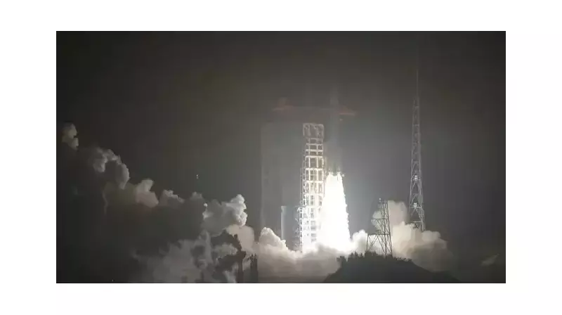 Çin'den Uzayda Yeni Hamle: Yörüngeye İkiz Uydular Gönderildi!