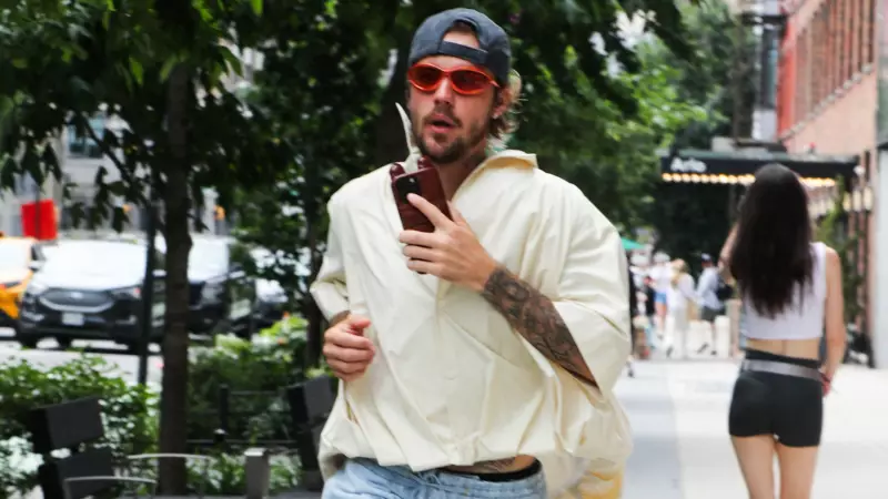 Justin Bieber'dan Büyük Sürpriz! Hayranlarını Sevindiren Yeni Albüm Çıktı