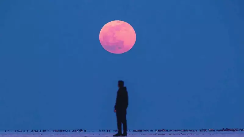 Kanlı Ay Tutulması: Milyarlarca İnsanın Nefesini Kesen Görsel Şölen!