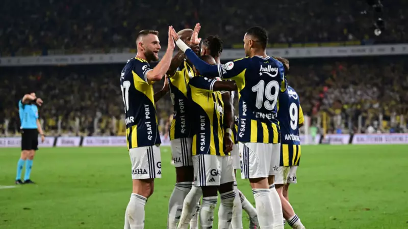 Kasımpaşa - Fenerbahçe Maçı Ne Zaman, Saat Kaçta ve Hangi Kanalda? İşte Tüm Detaylar!