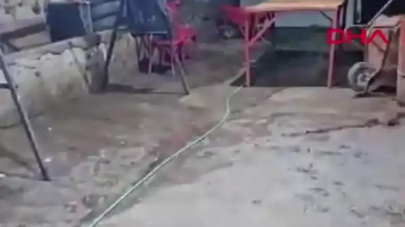 Kayseri'de İğrenç Oyun: Ahırdan Çıkan Etler Vatandaşa Yedirilmek Üzereyken Yakalandı!