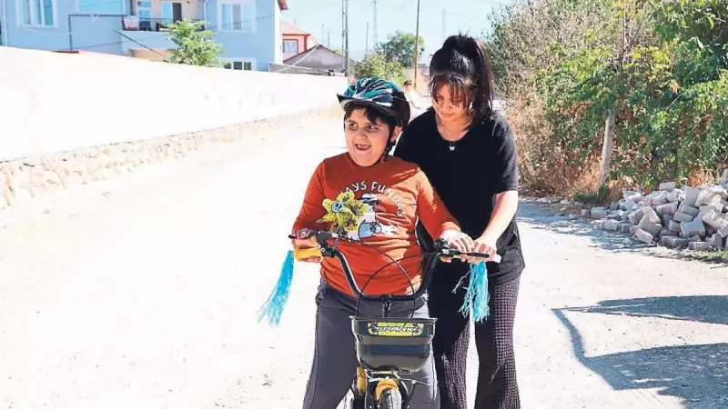 Küçük Ellerden Büyük Dilekler: Cumhurbaşkanı Erdoğan'dan Yürek Isıtan Jest