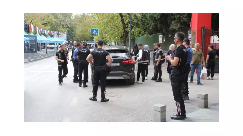 Kocaeli'nde Okul Çevrelerinde Dev Narkotik Operasyonu: Yüzlerce Polis ile Kapsamlı Denetim