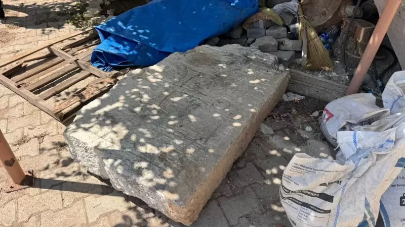 Konya'da Büyükannesinden Kalan Evde İnanılmaz Keşif: Tadilatta 1 Tonluk Define!