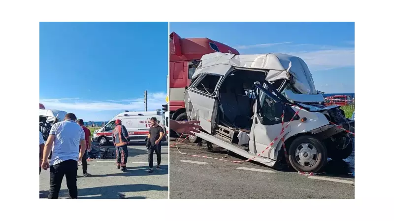 Korkunç Kaza! Trafik Işıklarında Bekleyen Minibüse Tır Çarptı: 15 Yaralı