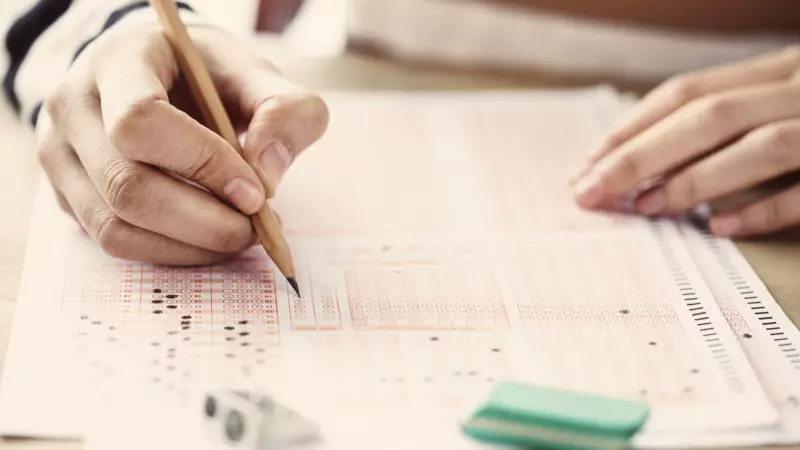 KPSS 2025'te Kaç Net Kaç Puan Getirir? 4 Yanlış 1 Doğruyu Götürür mü? İşte Tüm Detaylar!