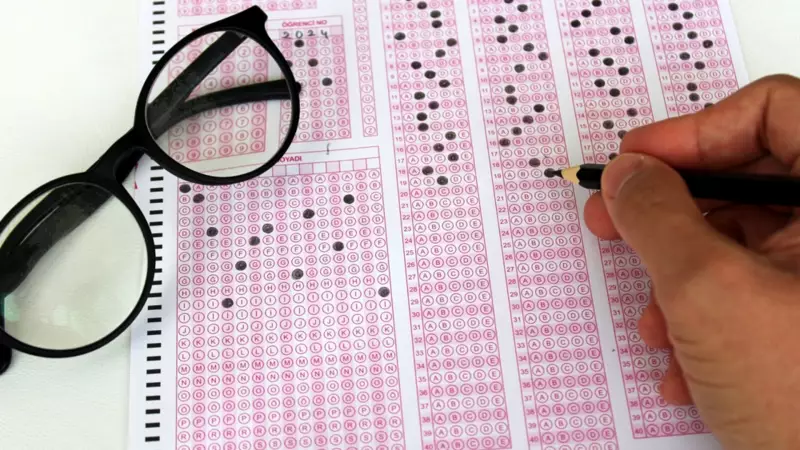 KPSS Alan Bilgisi Sınav Saatleri Açıklandı: İşte 1., 2. ve 3. Oturumların Detayları!