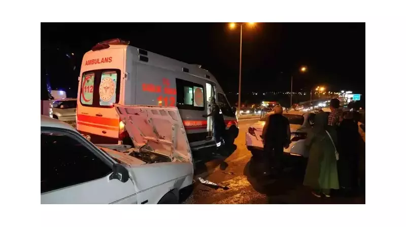 Kırıkkale'de Feci Zincirleme Kaza! Üç Araç Birbirine Girdi, Yaralılar Var