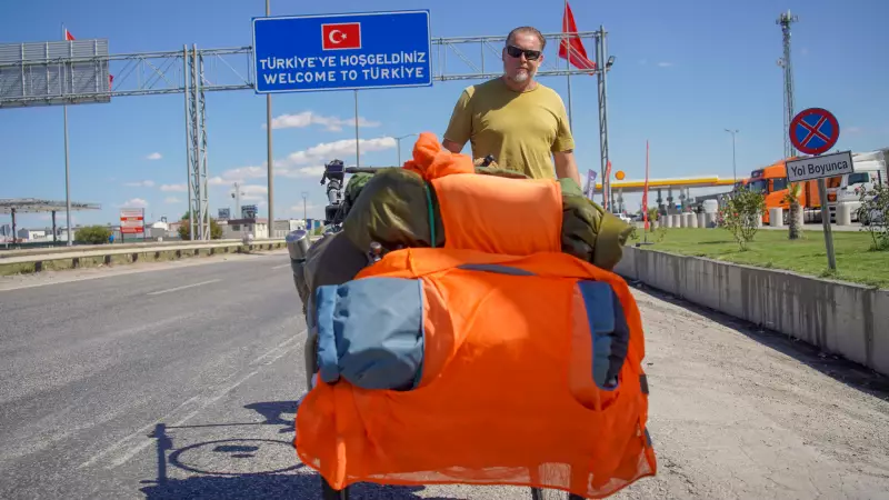 Kıtaları Yürüyerek Aşan İngiliz Gezgin: Türk Misafirperverliği Beni Büyüledi!
