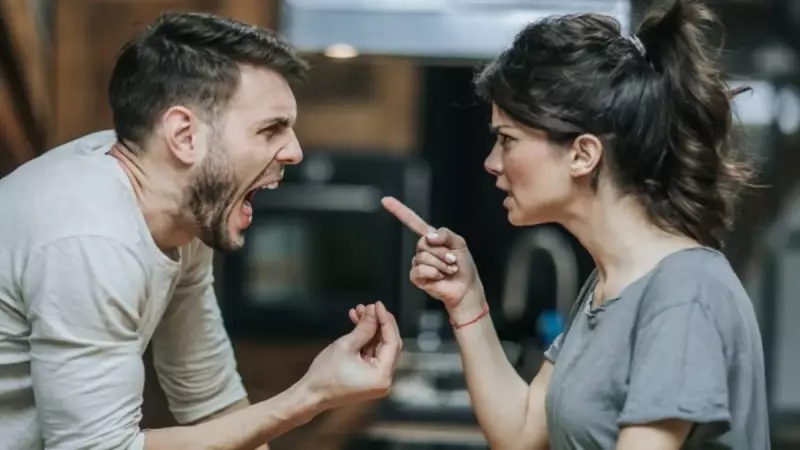 İlişkileri Bitiren 4 Ölümcül Hata: Tartışırken Asla Yapmamanız Gerekenler!