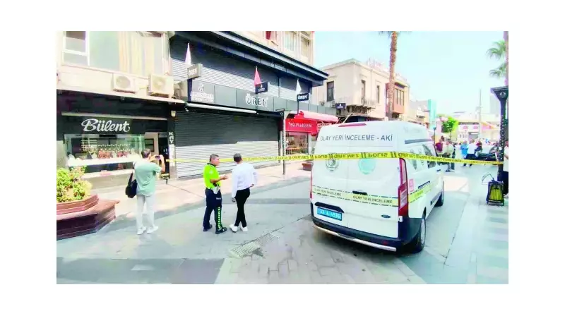 Maskeli Soyguncuların Kuyumcu Talanı: İstanbul'da Nefes Kesen Soygun!