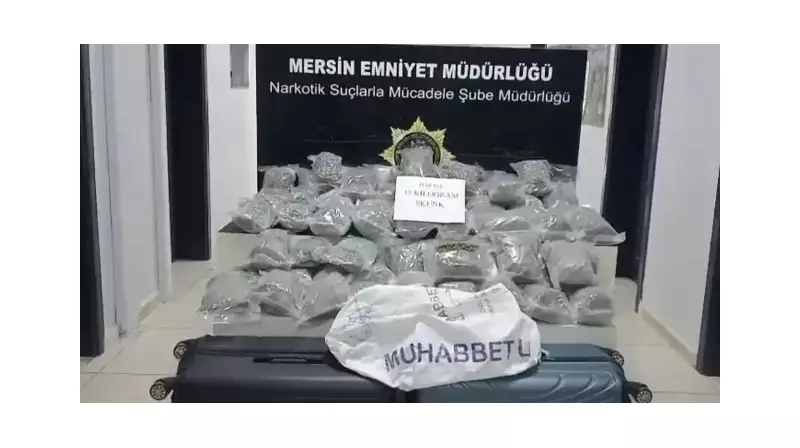 Mersin'de Yolcu Minibüsünde Narkotik Şok! 35 Kilo Uyuşturucu Ele Geçirildi