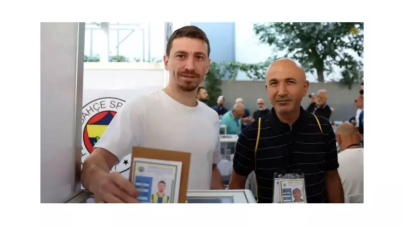 Mert Hakan Yandaş'tan Fenerbahçe'de Kritik Oy! Başkanlık Seçimi İçin Şükrü Saracoğlu'nda