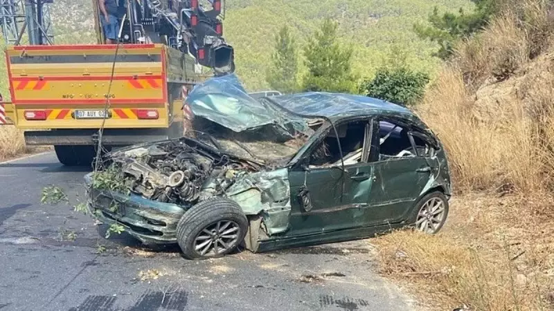 Muğla'da Feci Kaza: Otomobil Uçuruma Yuvarlandı, 1 Kişi Hayatını Kaybetti