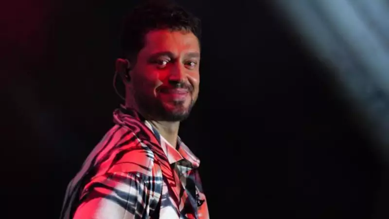 Murat Boz'un Şaşırtan İtirafı: 'Babamın Hayali Topçu Olmamdı, Ama Ben Müziği Seçtim!'