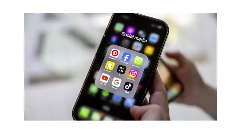 Nepal'de Sosyal Medya Devrimi: Bakanlığa Kayıt Zorunluluğu Getirildi!