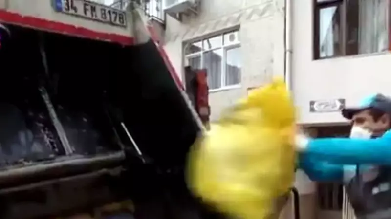 Çöp Evi Sahipleri Komşuları Canından Bezdiriyor: 5 Kez Temizlik Yapıldı, Çözüm Bulunamadı!