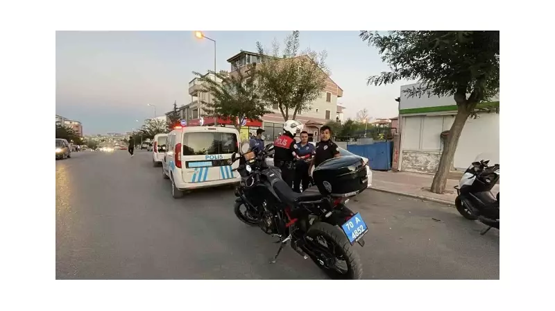 Polisten Kaçmaya Kalktı, Soluksuz Kovalamaca Sonunda Yakalandı! | İstanbul'da Heyecan Dolu Anlar