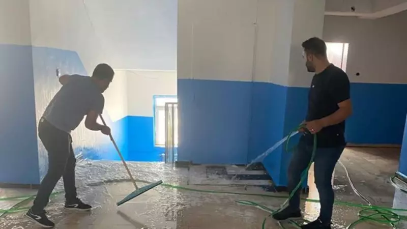 Öğretmenlerden Örnek Davranış: Okullarını Baştan Yaratmak İçin Kolları Sıvadılar!