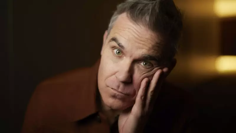 Robbie Williams'ın Konser Ekibinde Rüşvet Fırtınası! İngiliz Yıldızın Türkiye'deki Organizasyon Şirketiyle Yaşadığı Skandal Ortaya Çıktı