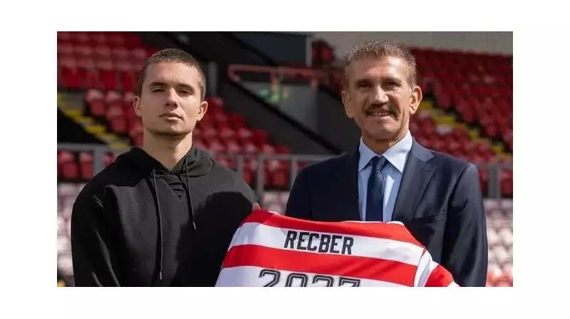 Rüştü Reçber'in Oğlu Berkay, Futbol Kariyerinde Şok Bir Hamle Yaptı!